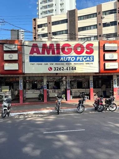Fachada da Amigos Auto Peças - Outro ângulo